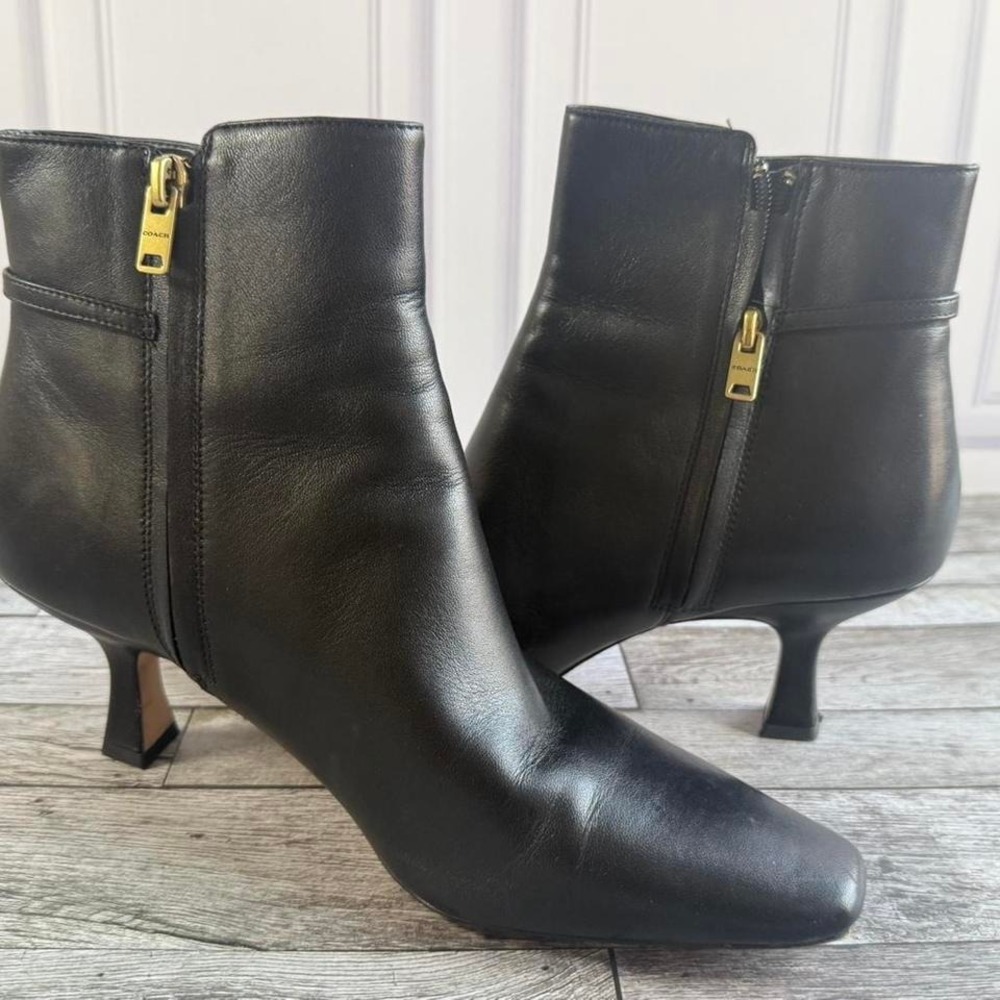 Coach black leather ankle boots with gold hardware #luxury - Picture 7 of 8